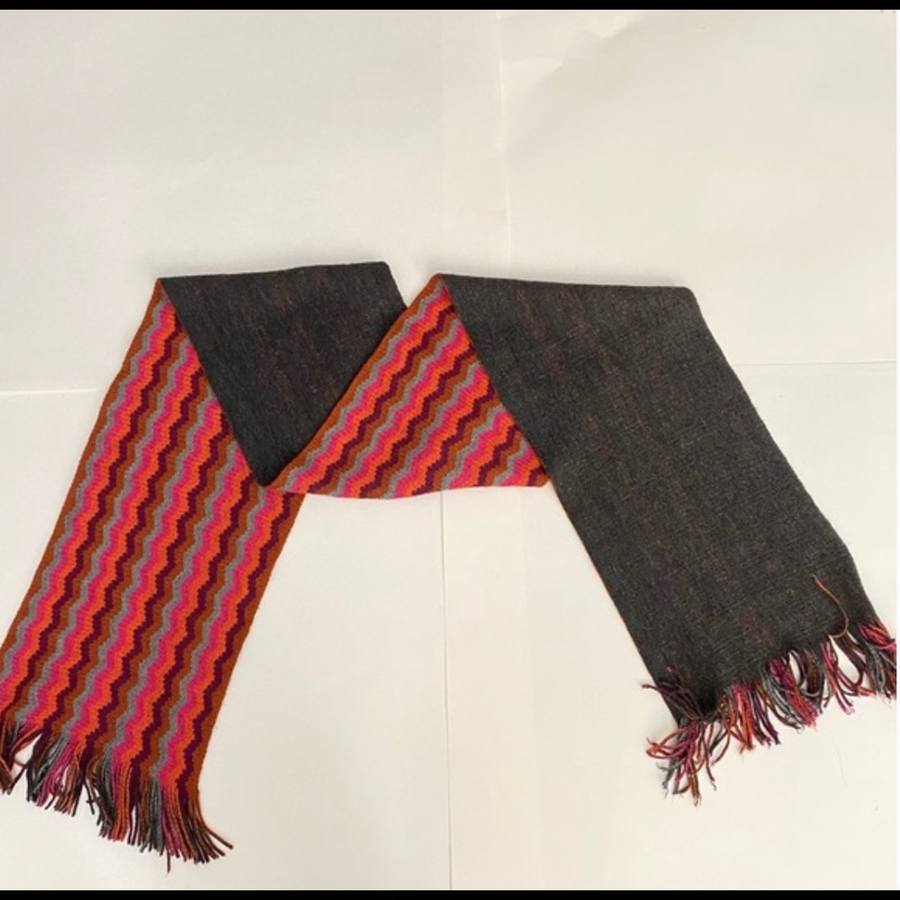 BARBAROSSA SCARF MADE IN ITALY WOOL, ACRYLIC BLACK, RED AND ORANGE CHEVRON.